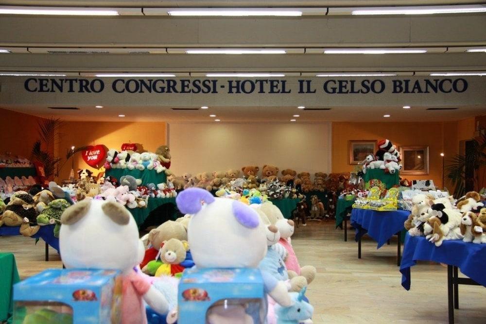 Il Gelso Bianco Hotel Misterbianco Bagian luar foto