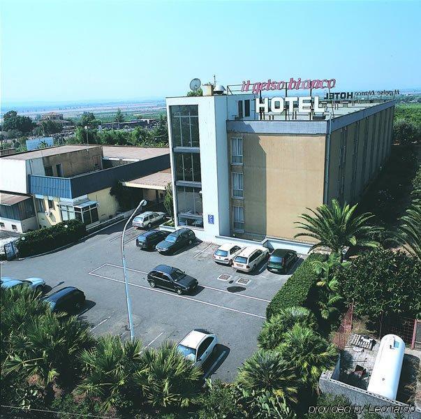 Il Gelso Bianco Hotel Misterbianco Bagian luar foto