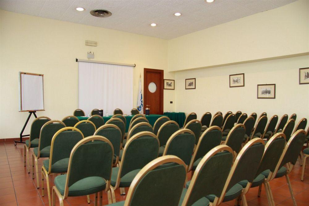Il Gelso Bianco Hotel Misterbianco Bagian luar foto