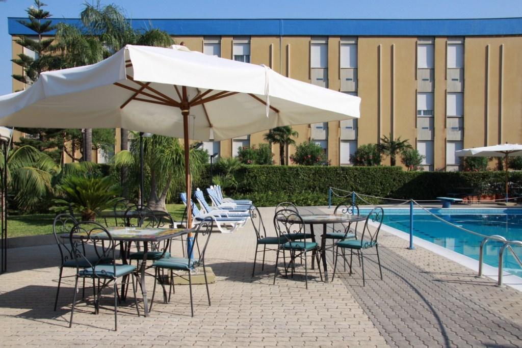 Il Gelso Bianco Hotel Misterbianco Bagian luar foto